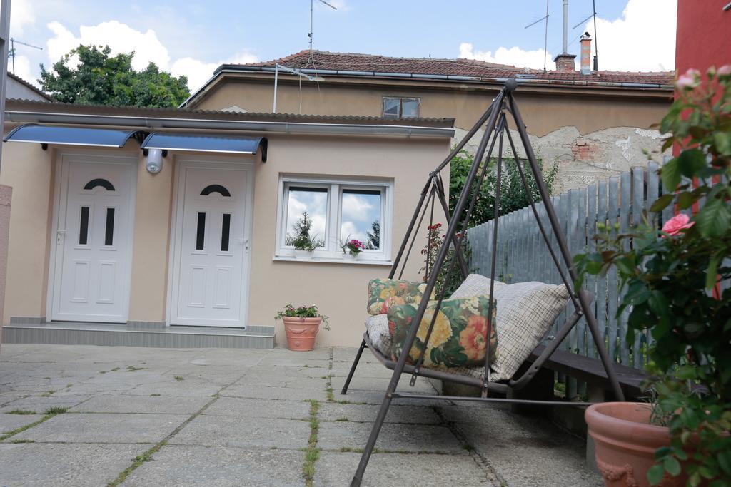 Rooms Butkovic Zagreb Bagian luar foto