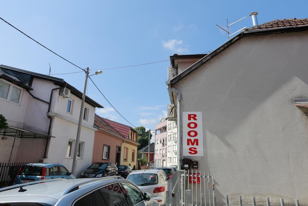 Rooms Butkovic Zagreb Bagian luar foto