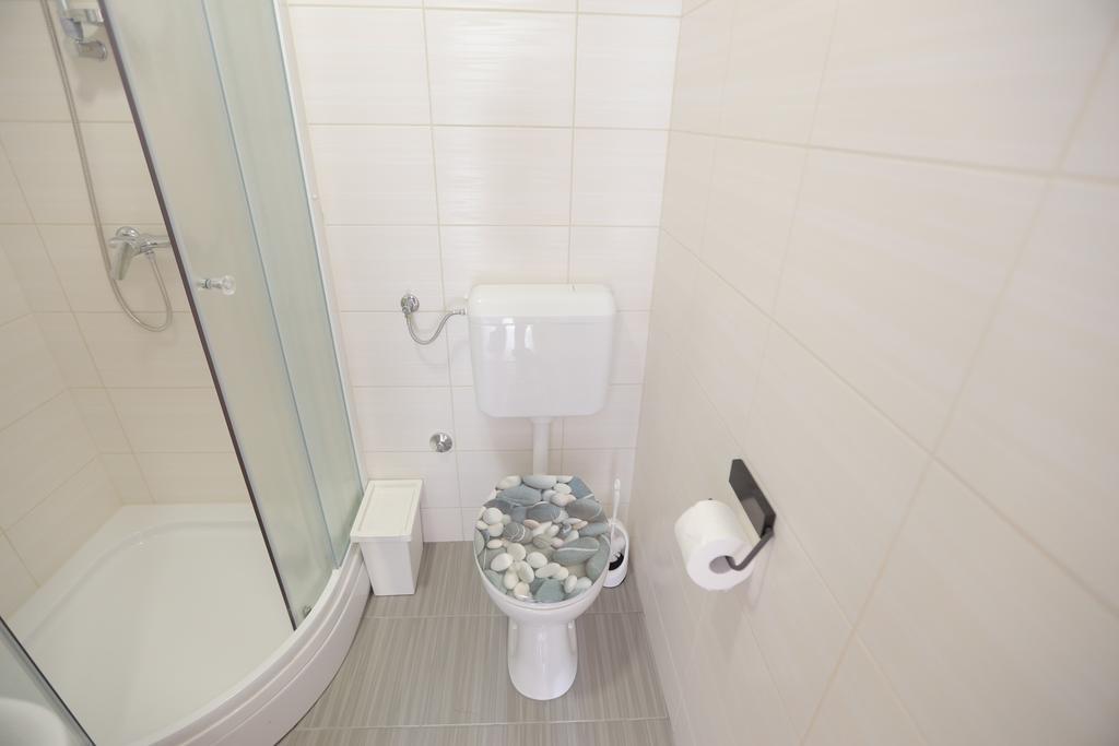 Rooms Butkovic Zagreb Bagian luar foto